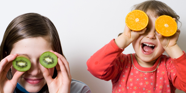 children eating fruit jim-fox-news-interview